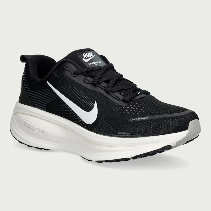 Nike Erkek Koşu Ayakkabısı Vomero 18