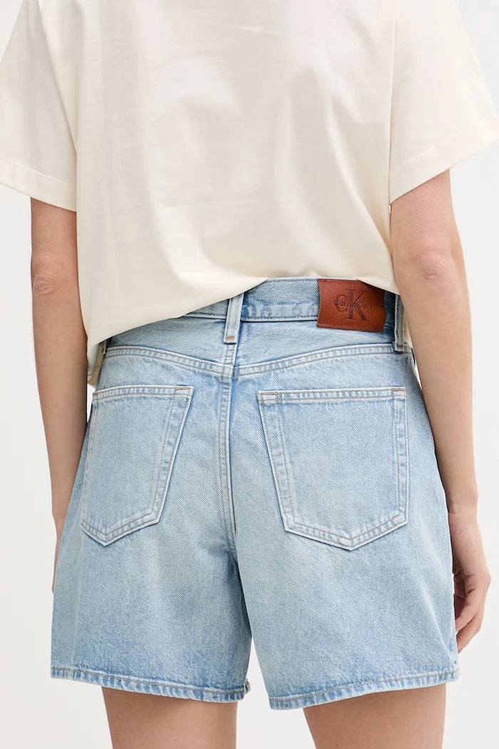 Calvin Klein Jeans kadın denim şort