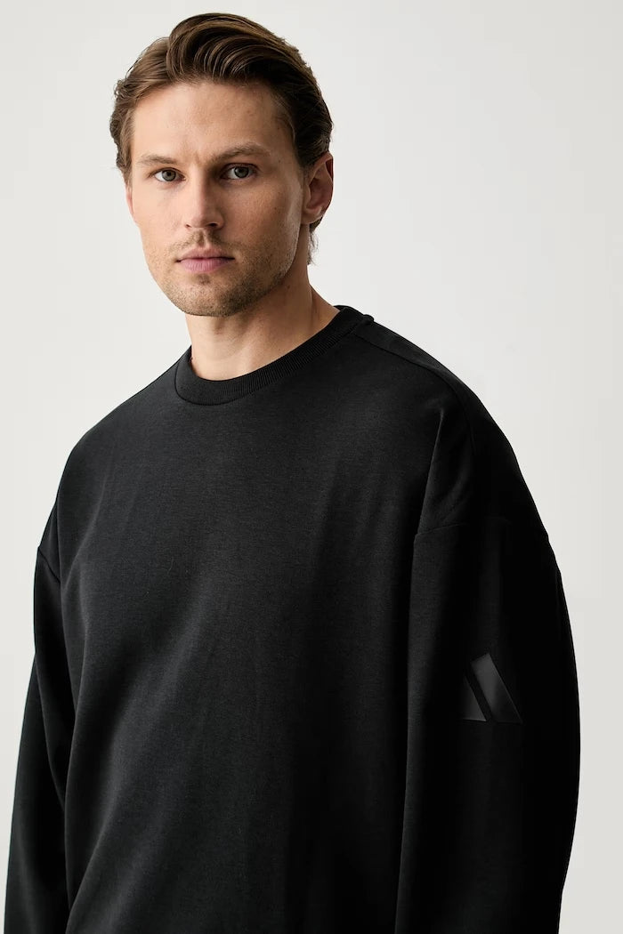 adidas Erkek Sweatshirt Soft Lux