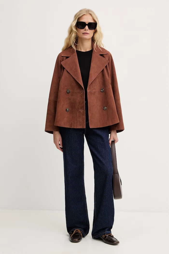 Weekend Max Mara късо женско велурено SOSPIRO
