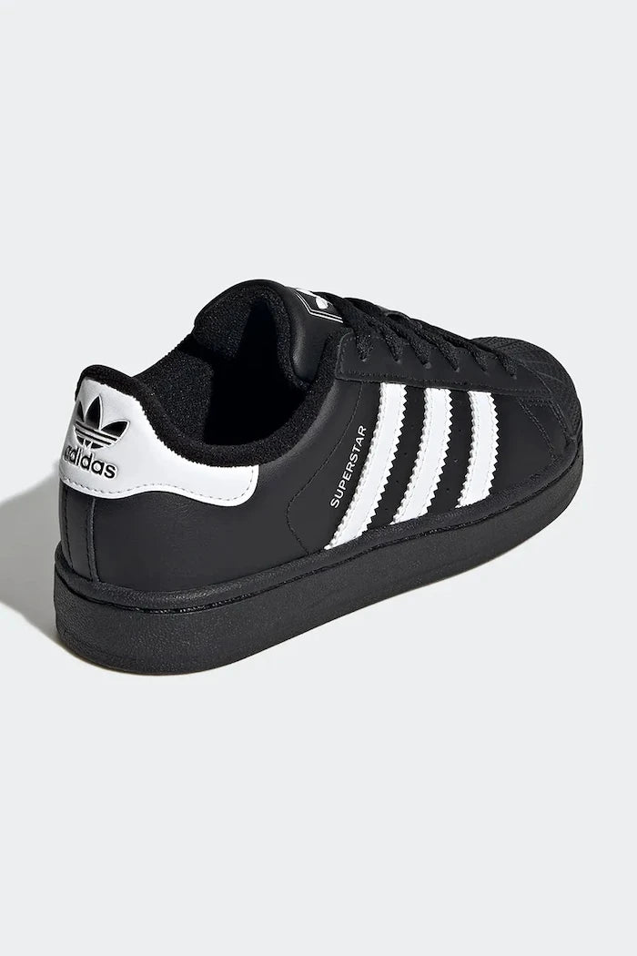 Детски маратонки adidas Originals SUPERSTAR II