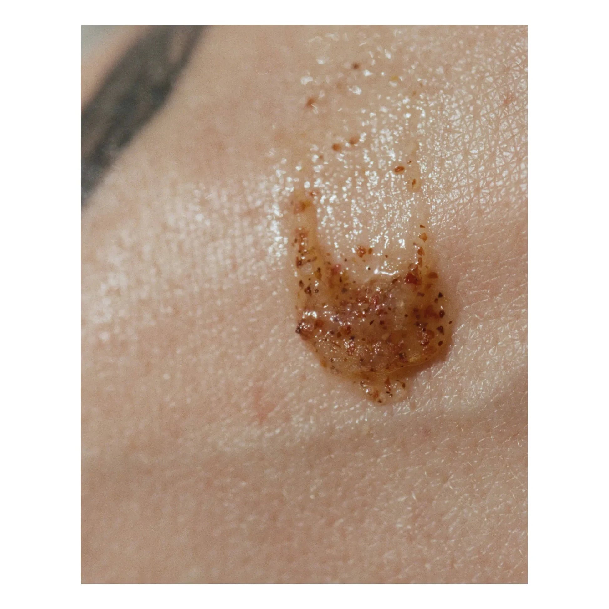 L:A BRUKET - 270 Soft Lip Scrub - 15 ml