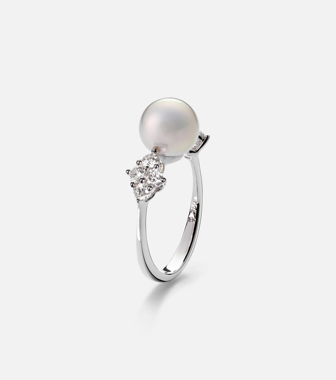 Mikimoto - 18kt white gold ring with pearl and diamonds