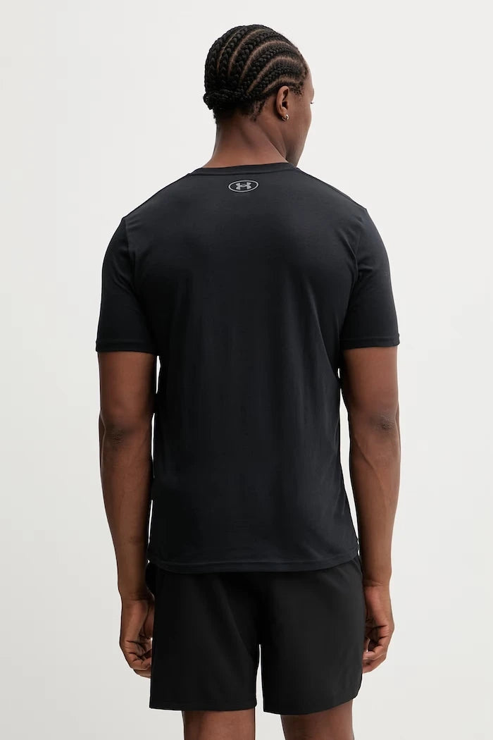 Under Armour erkek pamuklu antrenman tişörtü SPORTSTYLE LEFT CHEST