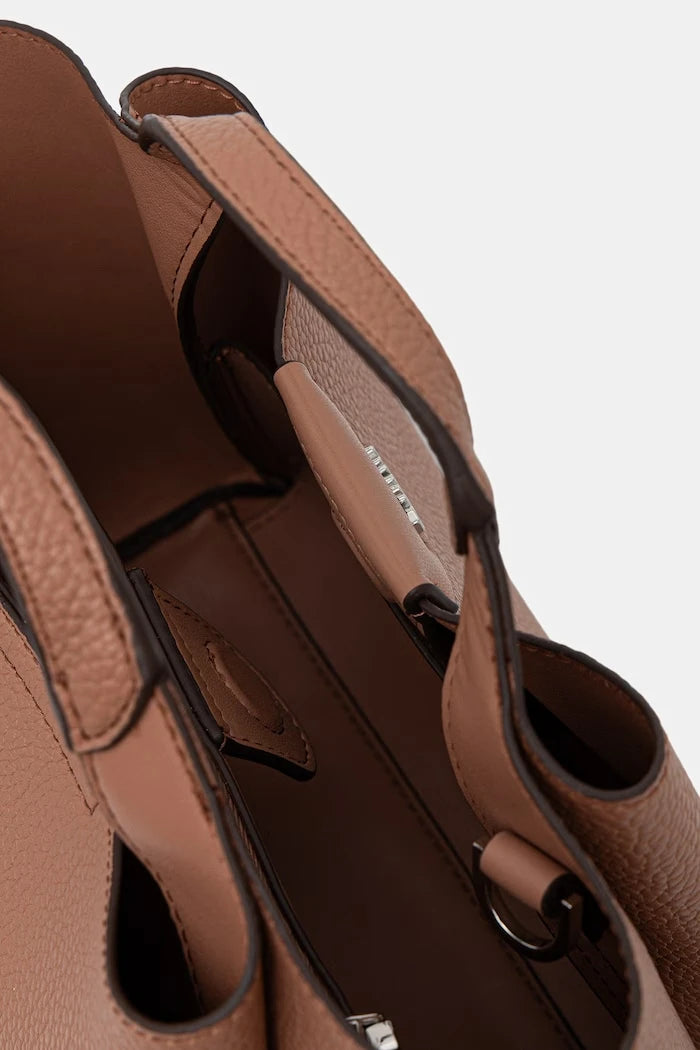 DKNY kadın suni deri crossbody çanta