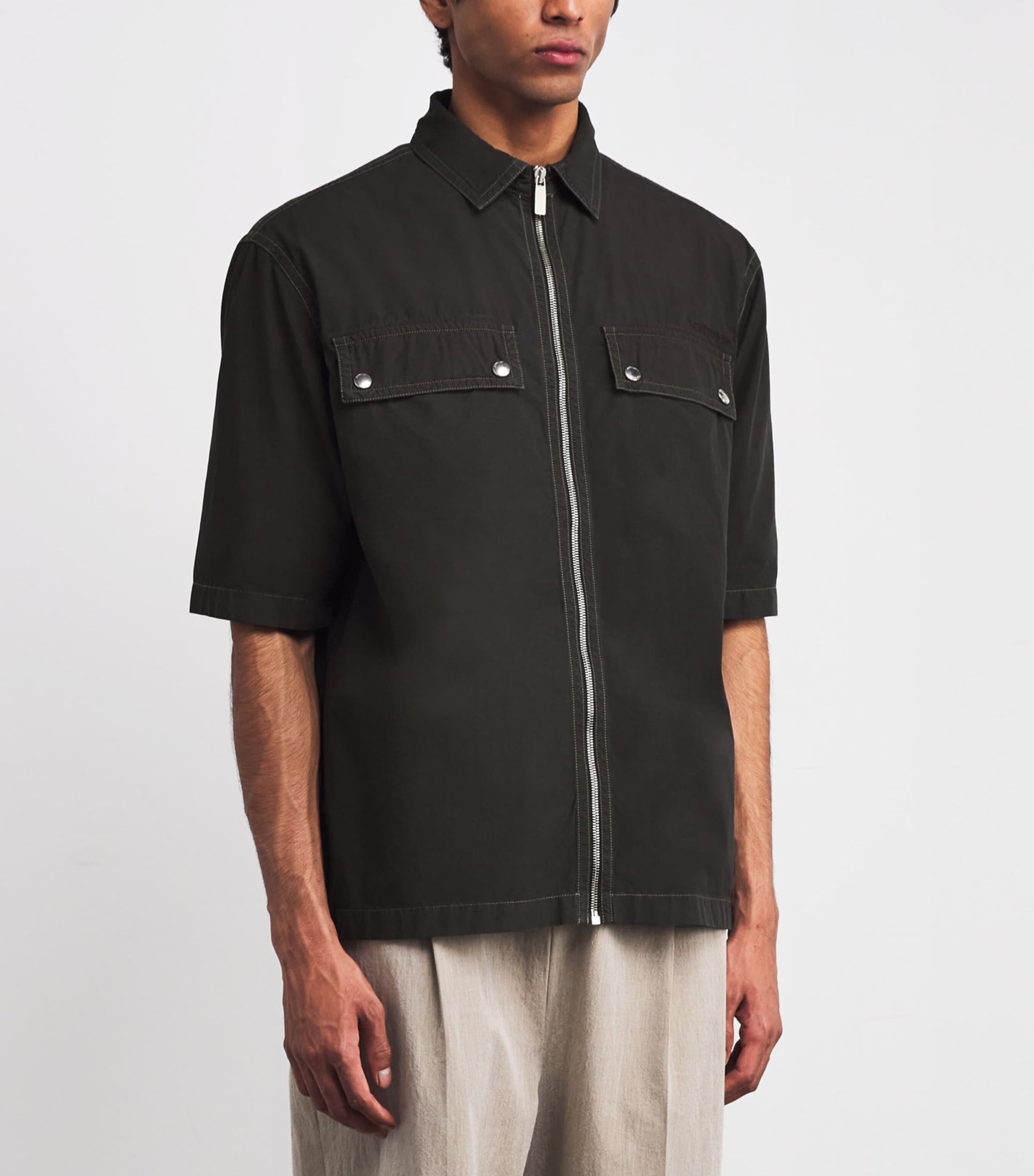 Off-White Cotton Arrow Print Zip-Up Short-Sleeve Shirt