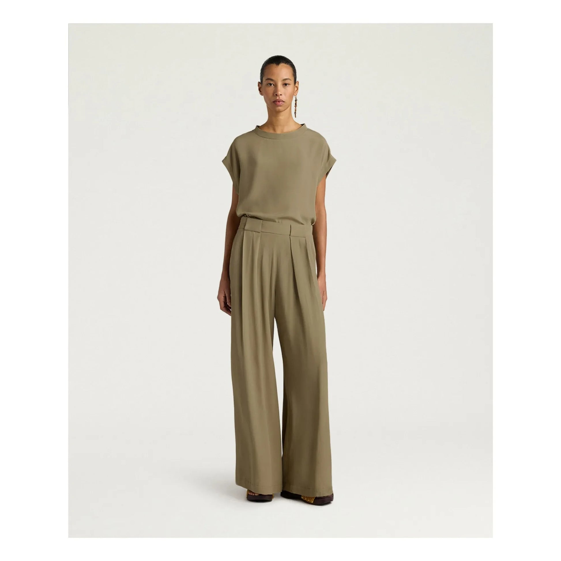 Momoni - Aspen pants | Sage