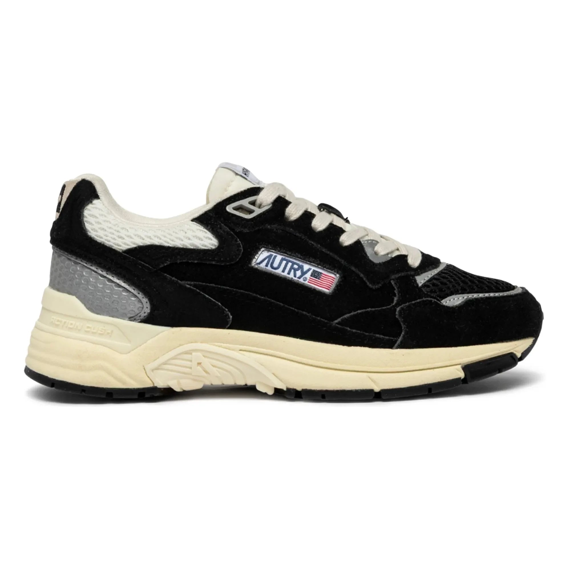 Autry - Hyperway Low Suede Sneakers | Black