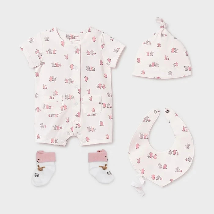 Комплект за бебета Mayoral Newborn (4 части)