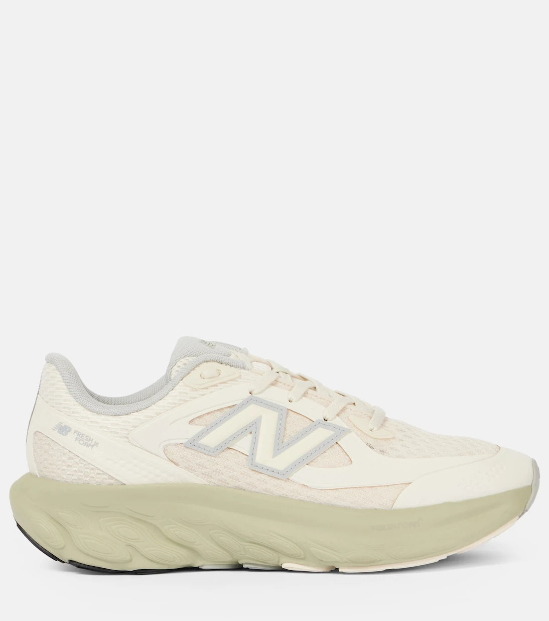 New Balance - أحذية فريش فوم الرياضية