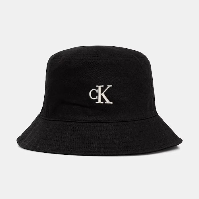 Calvin Klein шапка идиотка дамска от памук