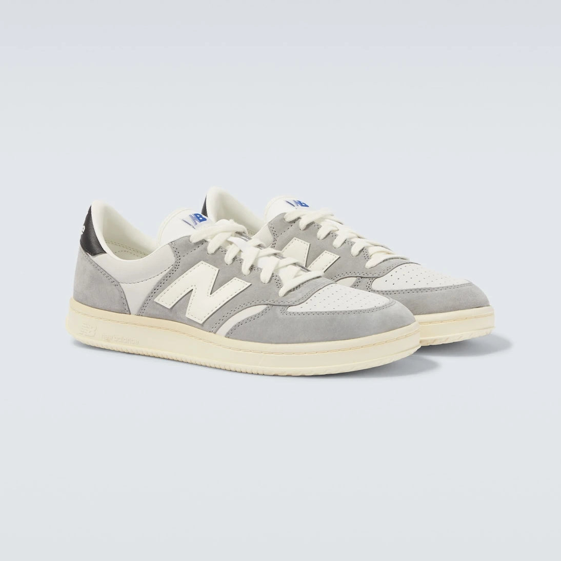 New Balance - حذاء سنيكرز CT500 مزين بالجلد السويدي