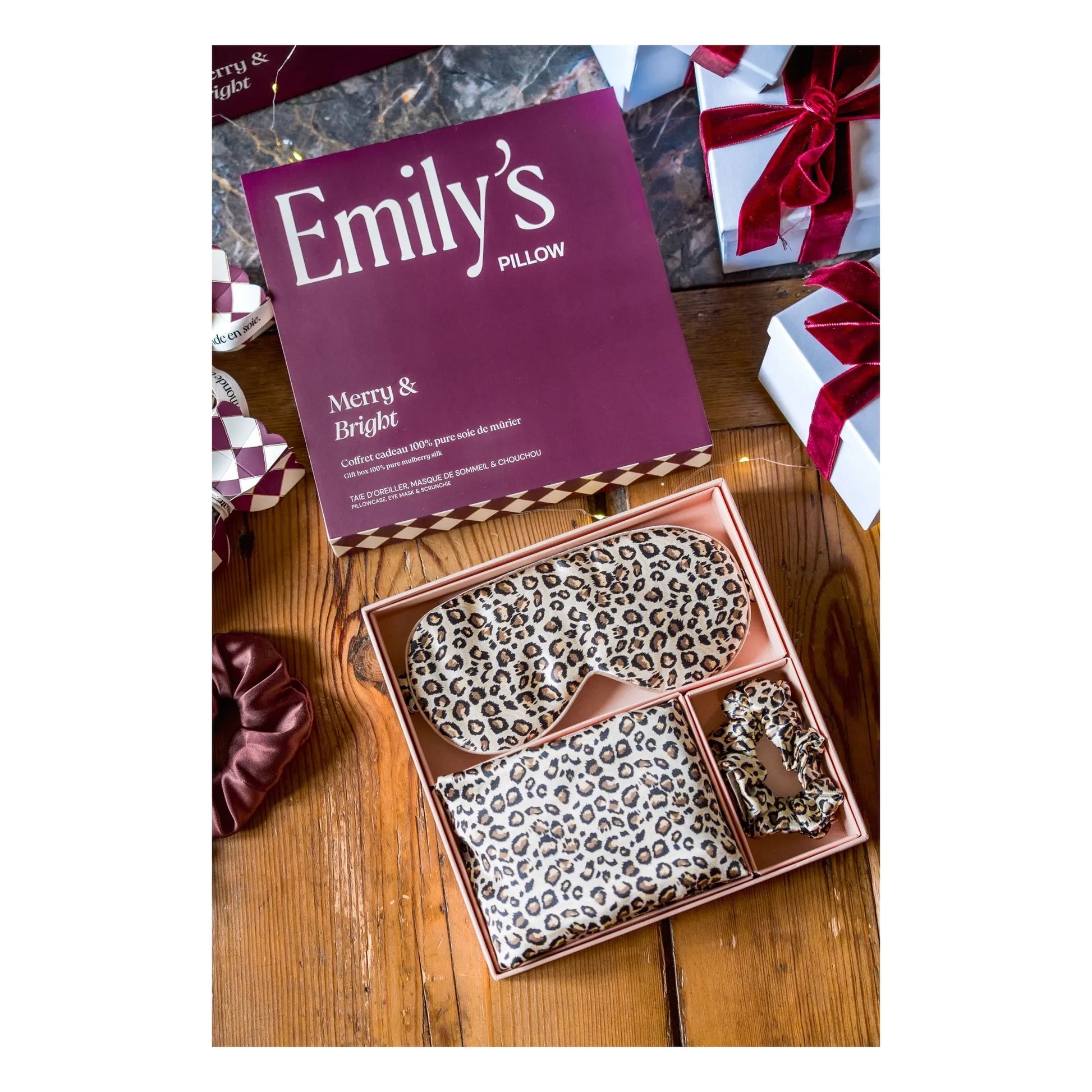 Emily's Pillow - Leopard print silk sleep set