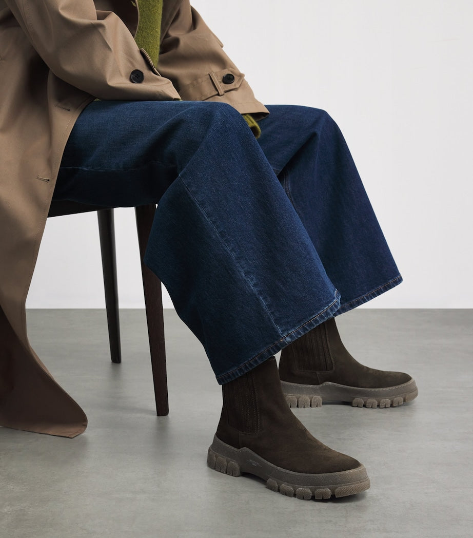 Weekend Max Mara Green Suede Chelsea Boots