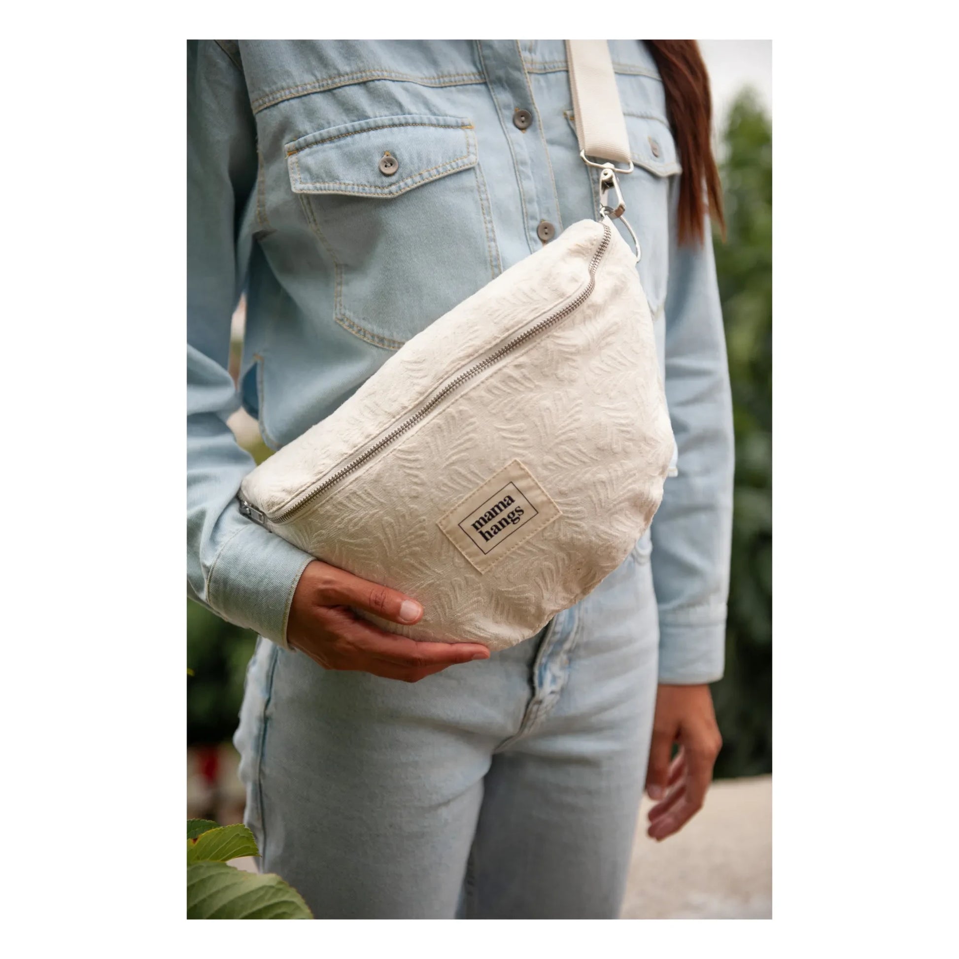 Mama Hangs - Bloom Bag multi-function banana | Ecru