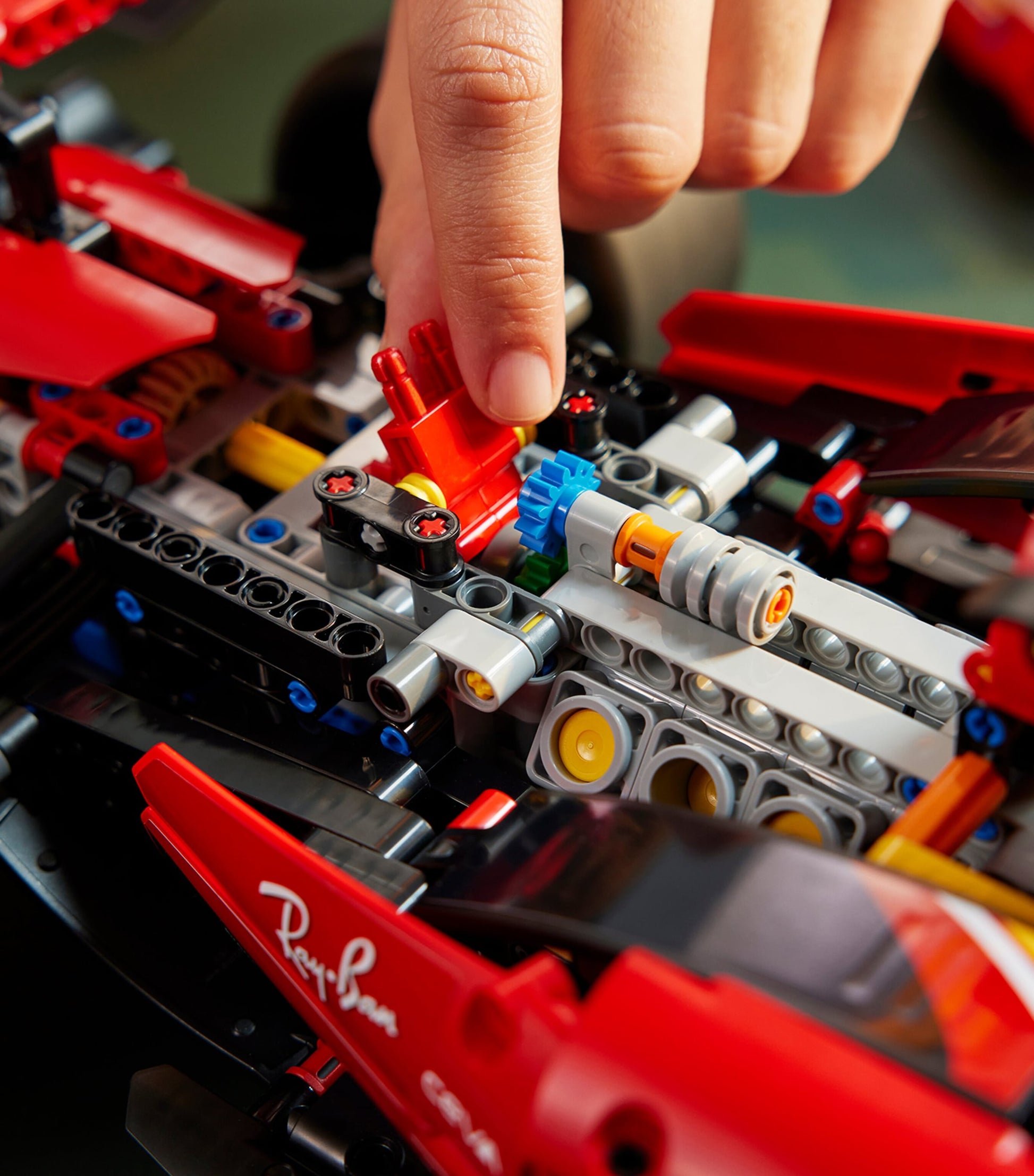 TECHNIC Ferrari SF-24 F1 Car Set 24007