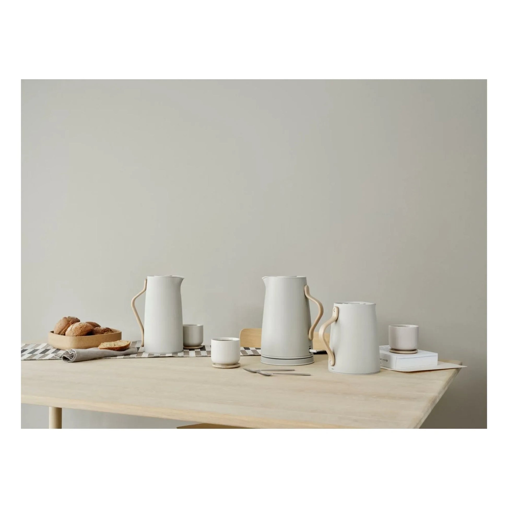 Stelton - Emma 1,2L electric kettle | Sand