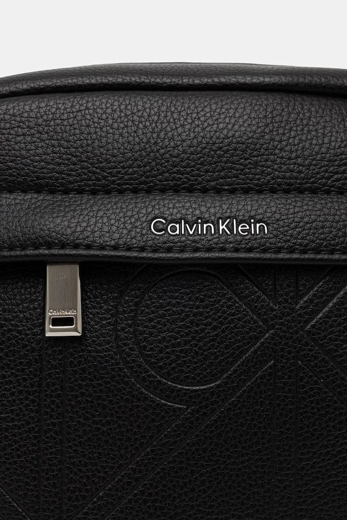 Calvin Klein чанта за рамо мъжка от имитация на кожа