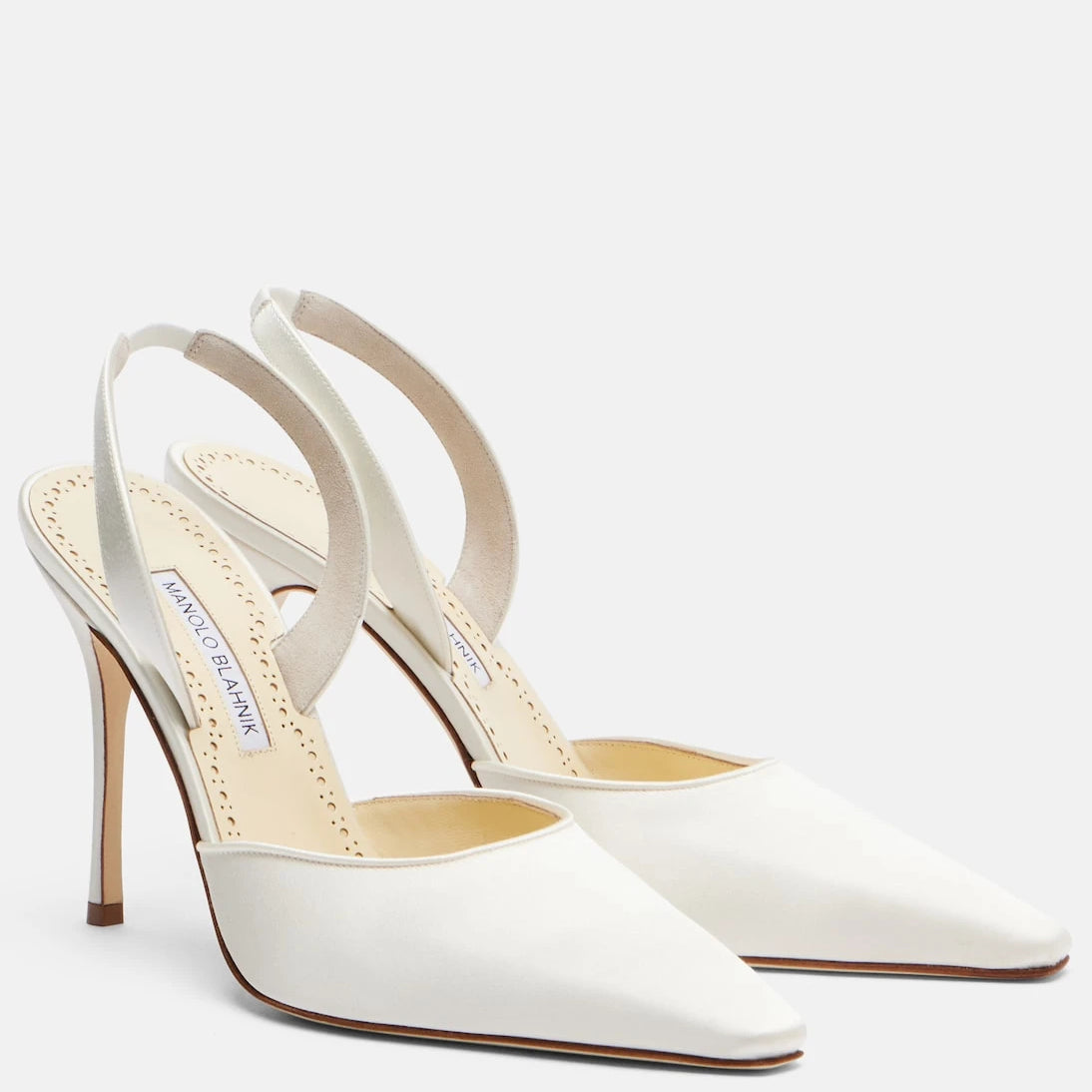 Manolo Blahnik - Borelapla satin slingback pumps