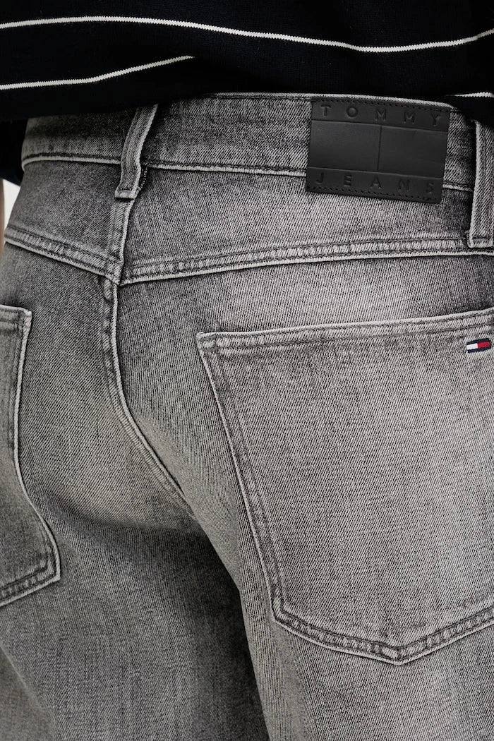 Tommy Jeans erkek pamuklu elastan kısa pantolon