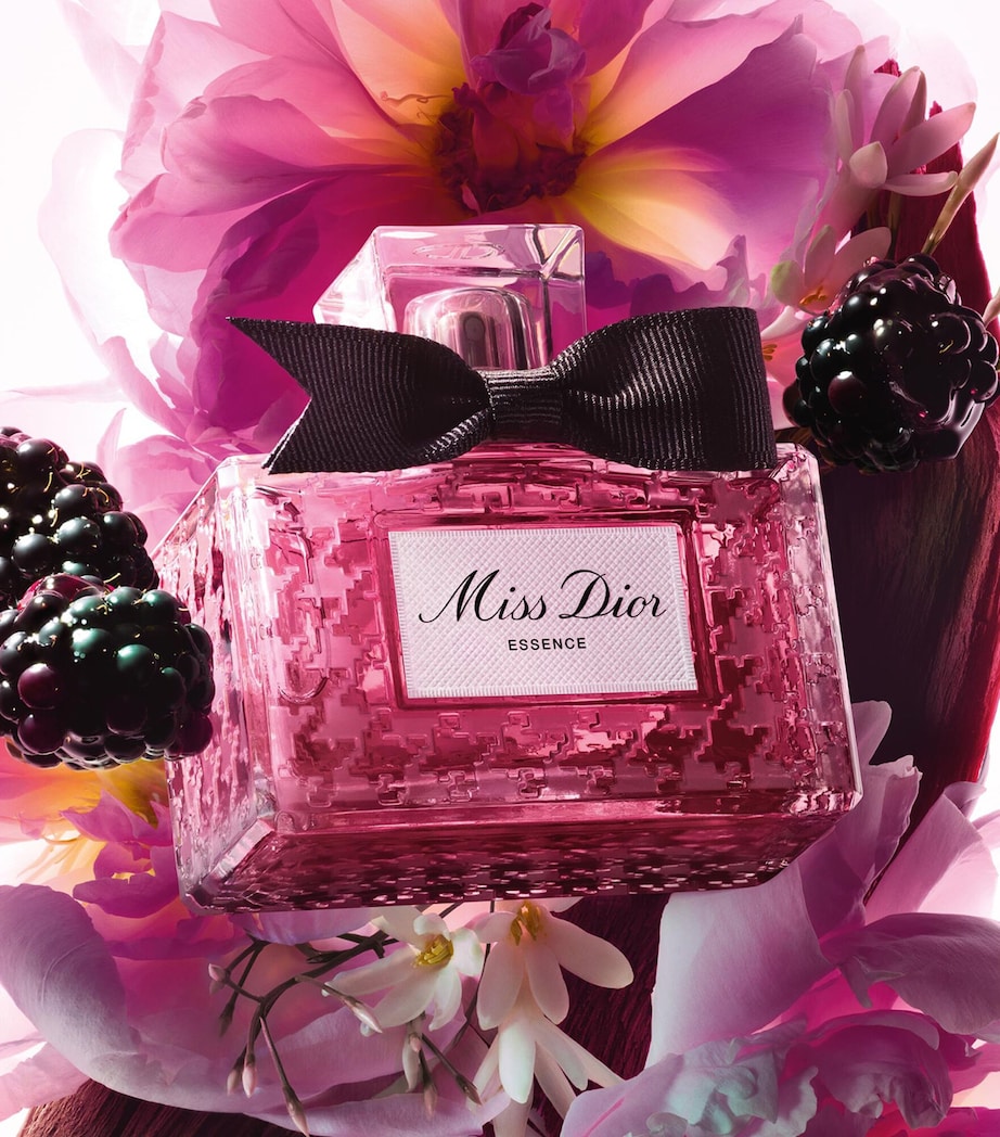 Miss Dior Essence de Parfum (50ml)