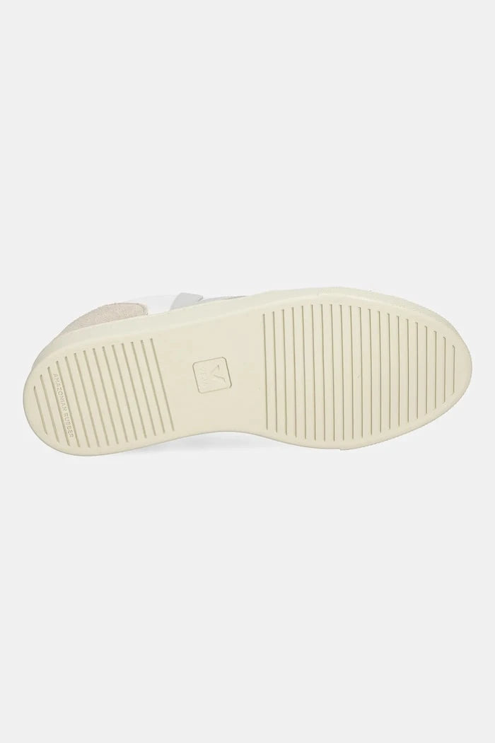 Детски кожени маратонки Veja Small V-10 Laces