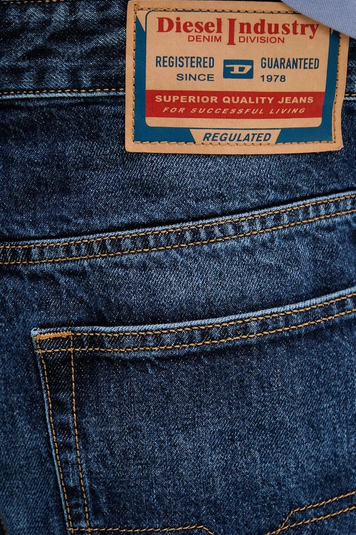 Diesel дънки relaxed fit мъжки 2001 D-MACRO L.32