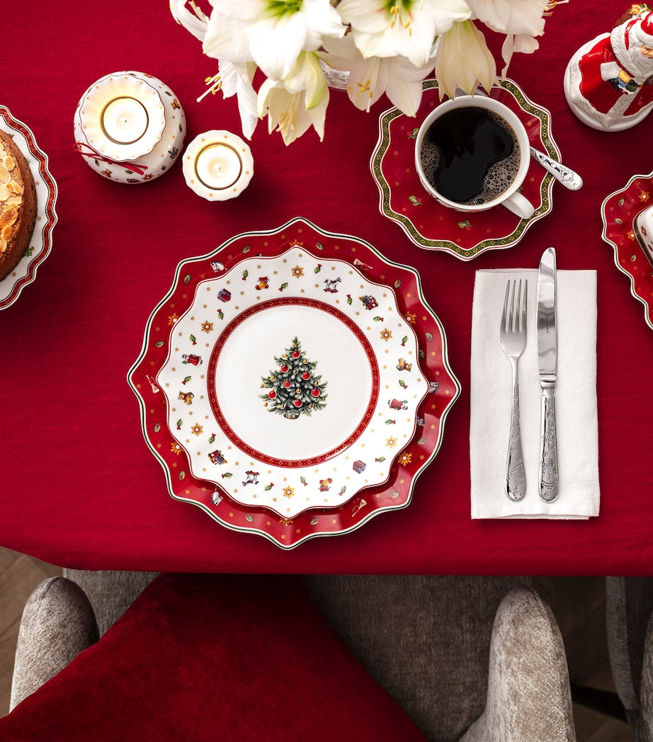 Toy's Delight Plate (26cm)