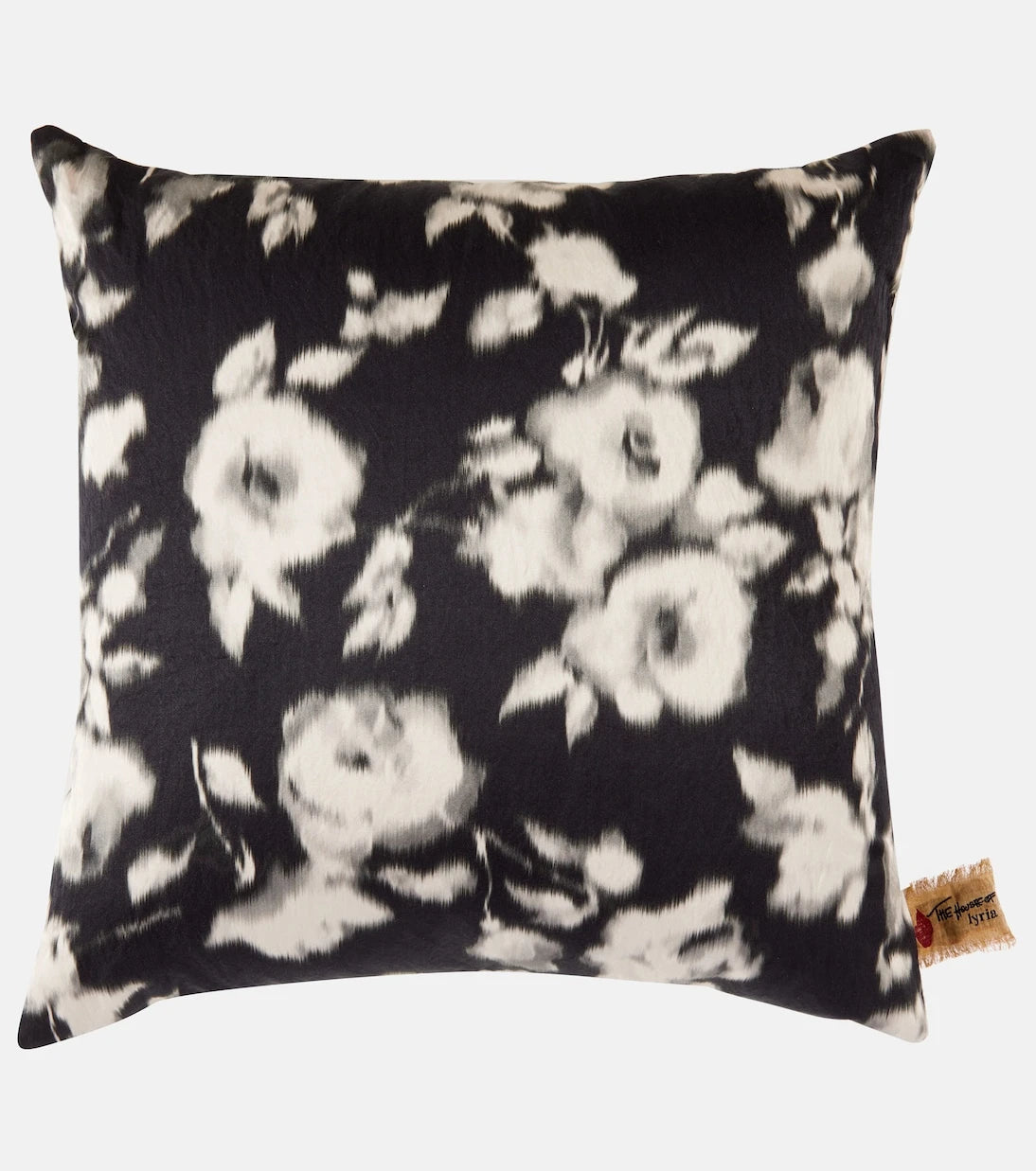 The House of Lyria - Astrantia cushion