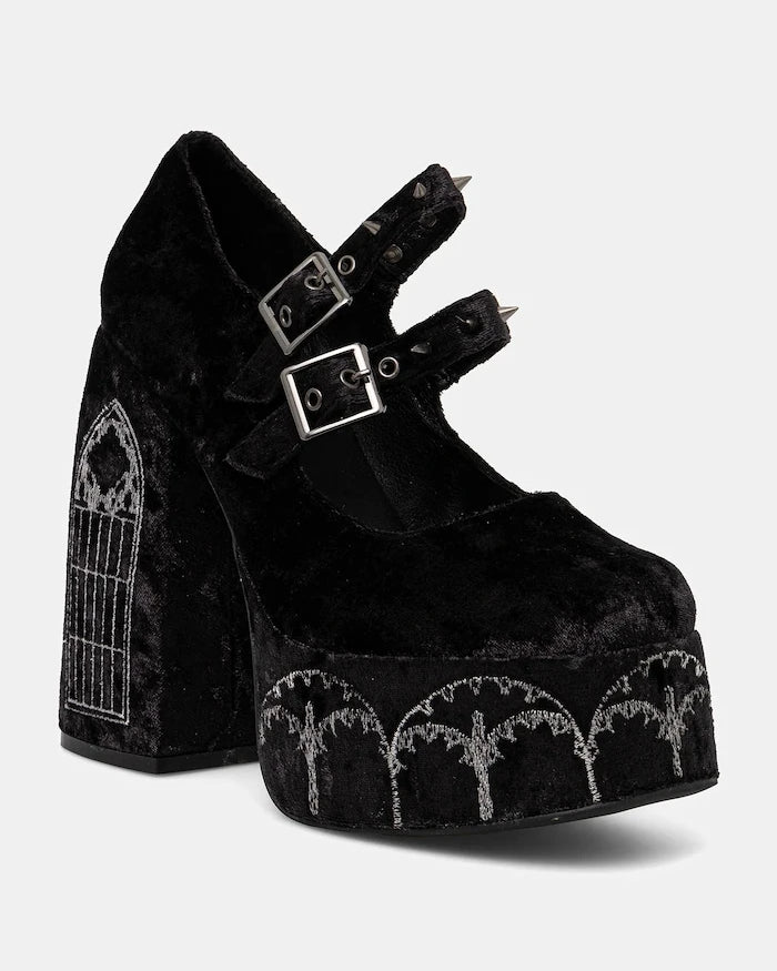 Обувки с дебел ток Koi Footwear DPK-33