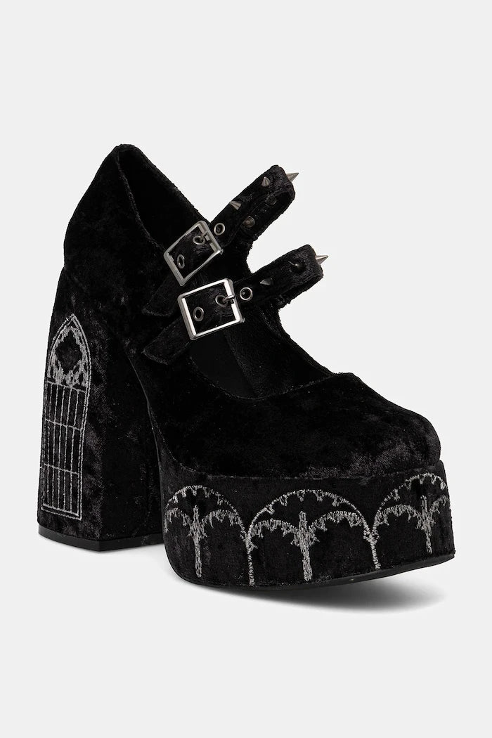 Обувки с дебел ток Koi Footwear DPK-33