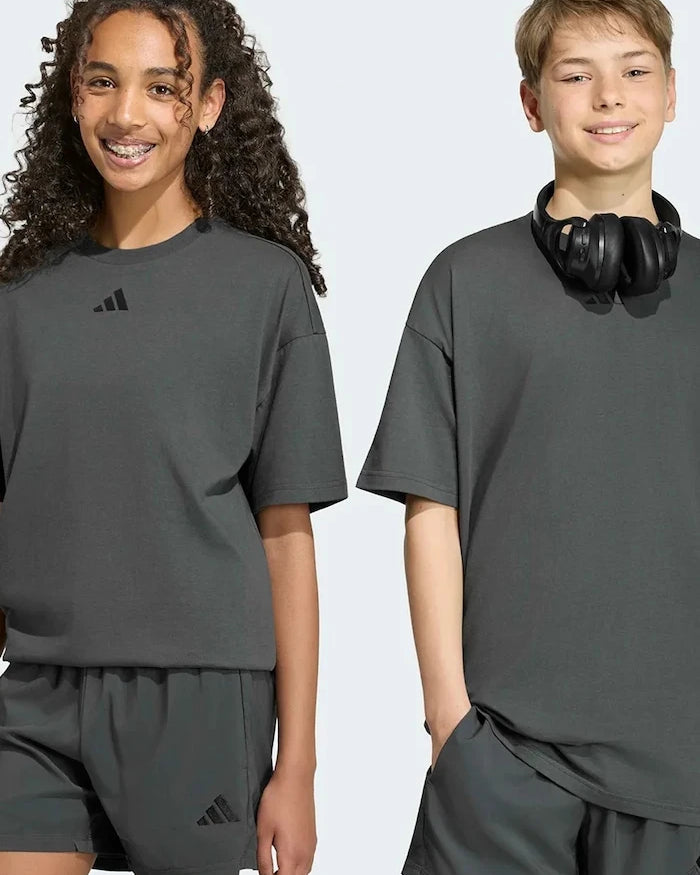 Adidas çocuklar için pamuklu tişört