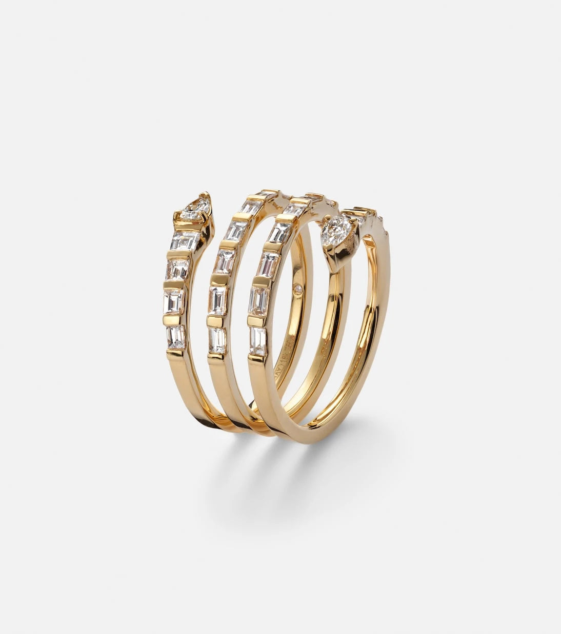 Shay Jewelry - خاتم ذهب عيار 18 قيراطًا مرصع بالألماس
