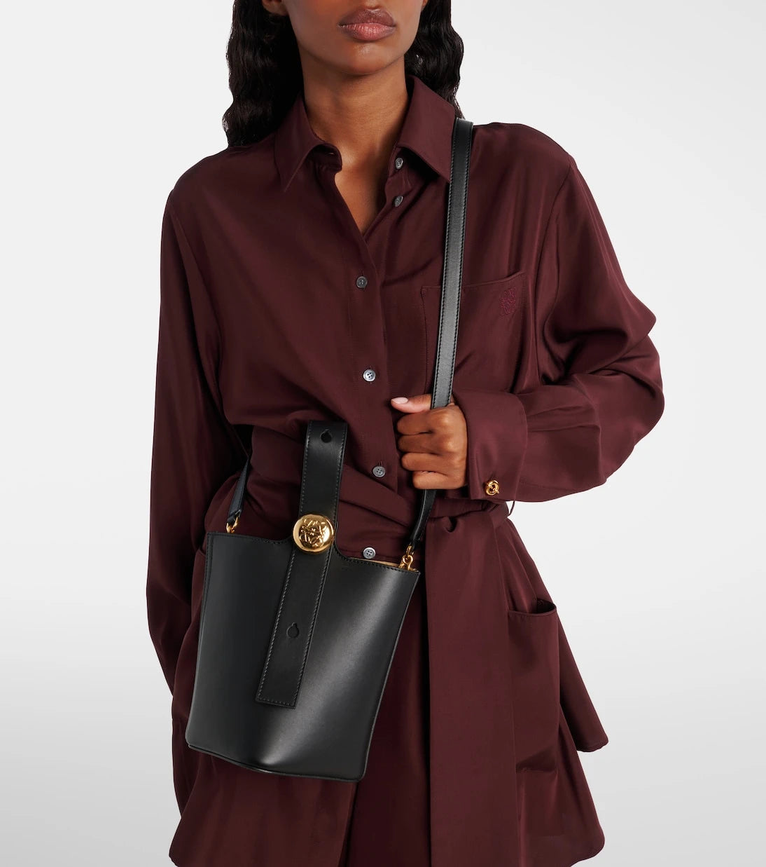 Loewe - Pebble Mini leather bucket bag