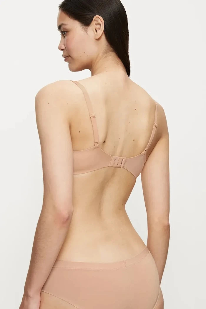 Сутиен Triumph Body Make-Up Soft Touch