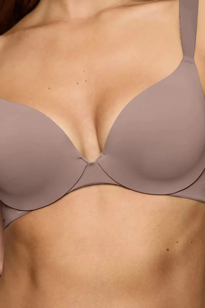 Сутиен Triumph Body Make-Up Illusion
