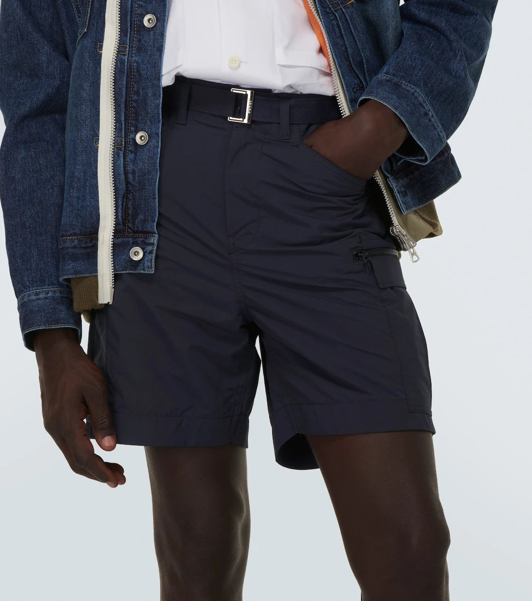 Sacai - شورت برمودا من التافتا