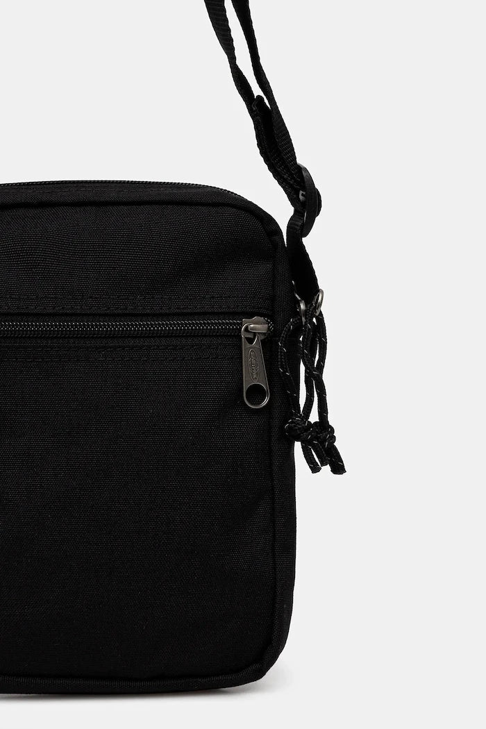 Eastpak чанта през рамо