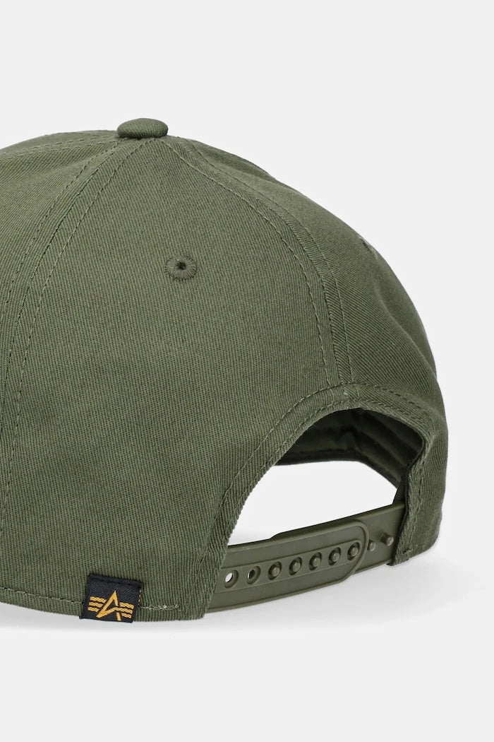 Памучна шапка с козирка Alpha Industries Crew Camo Cap
