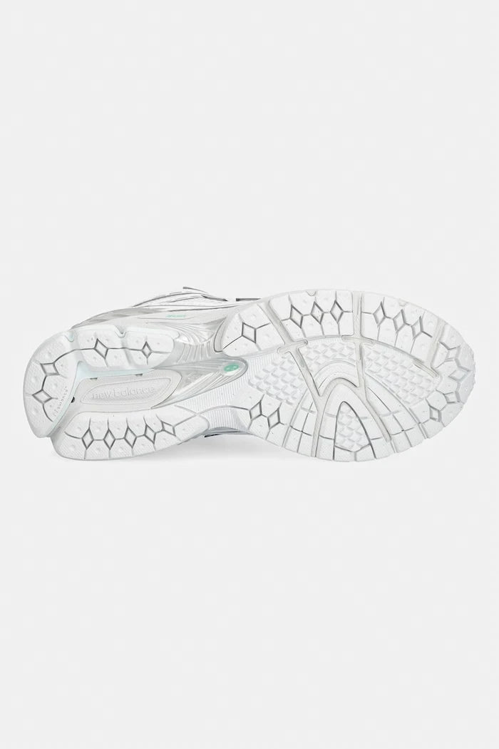 New Balance 1906 маратонки дамски