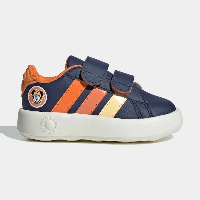 Бебешки маратонки adidas GRAND COURT MICKEY
