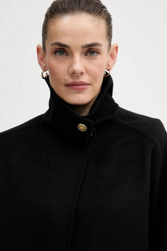 Палто с вълна Tommy Hilfiger