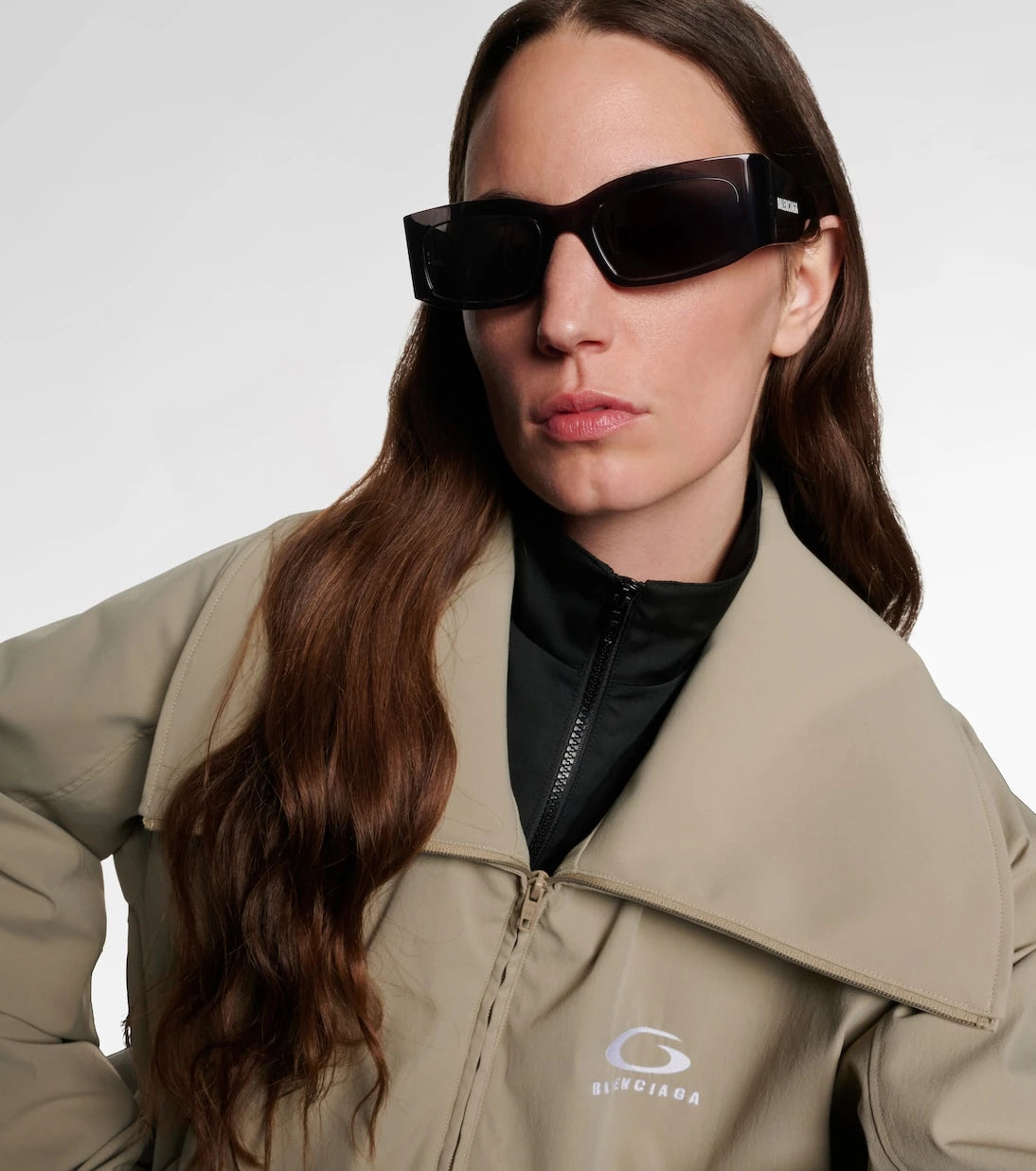 Balenciaga - نظارة شمسية مستطيلة بشعار