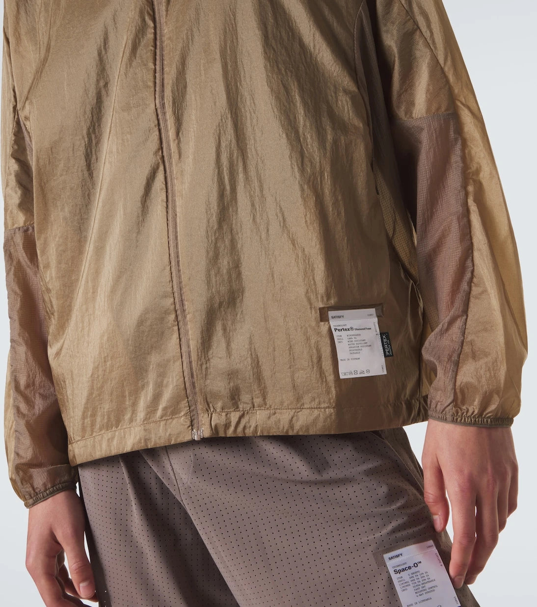 Satisfy - Hooded jacket