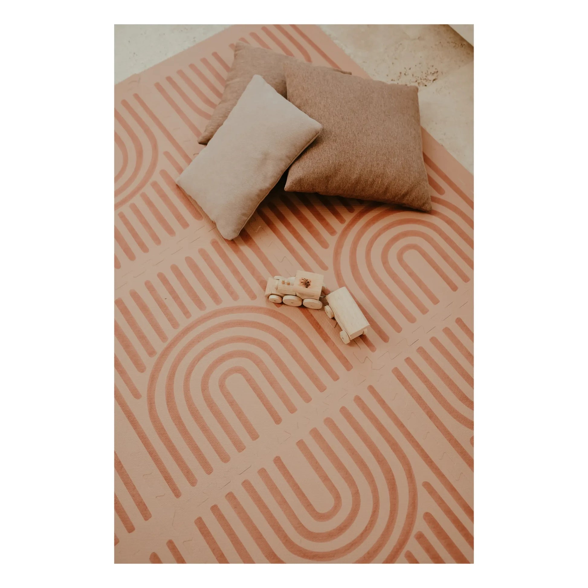 Toddlekind - Linear modular playmat | Camel