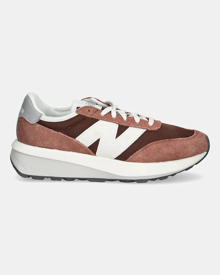 New Balance 370 Sneakers