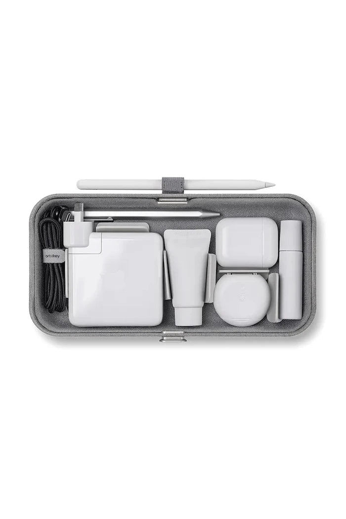 Kablosuz şarj fonksiyonlu taşınabilir ofis düzenleyici Orbitkey Nest v2 24 x 12 x 5 cm