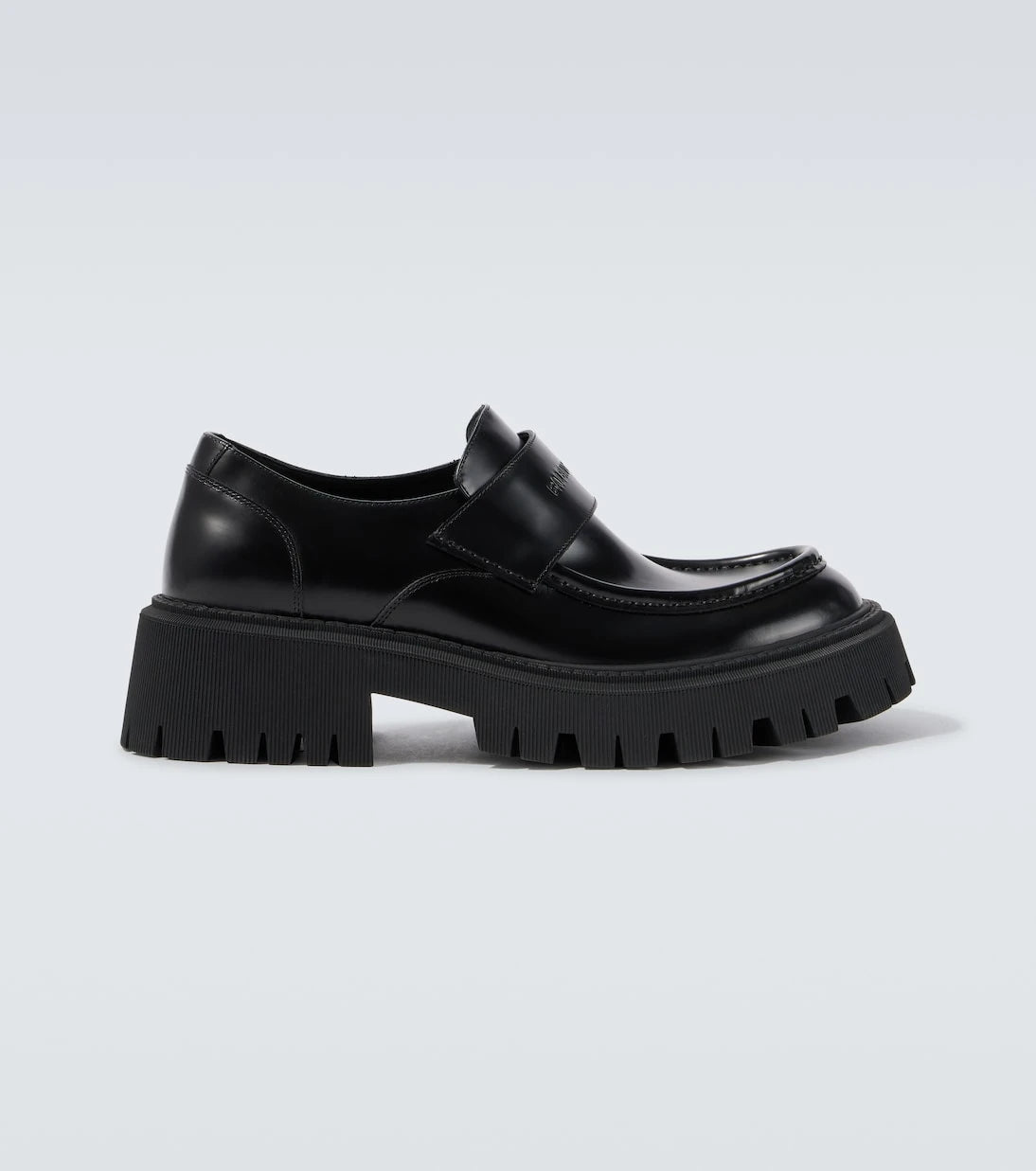 Balenciaga - حذاء لوفرز Tractor من الجلد