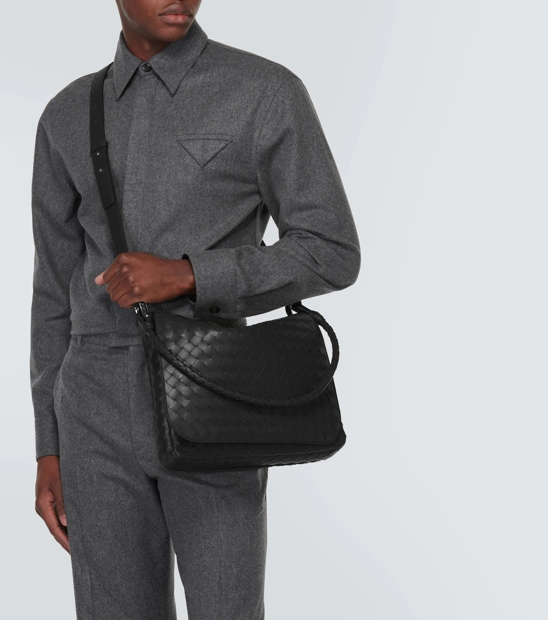 Bottega Veneta - Swing Intrecciato leather messenger bag