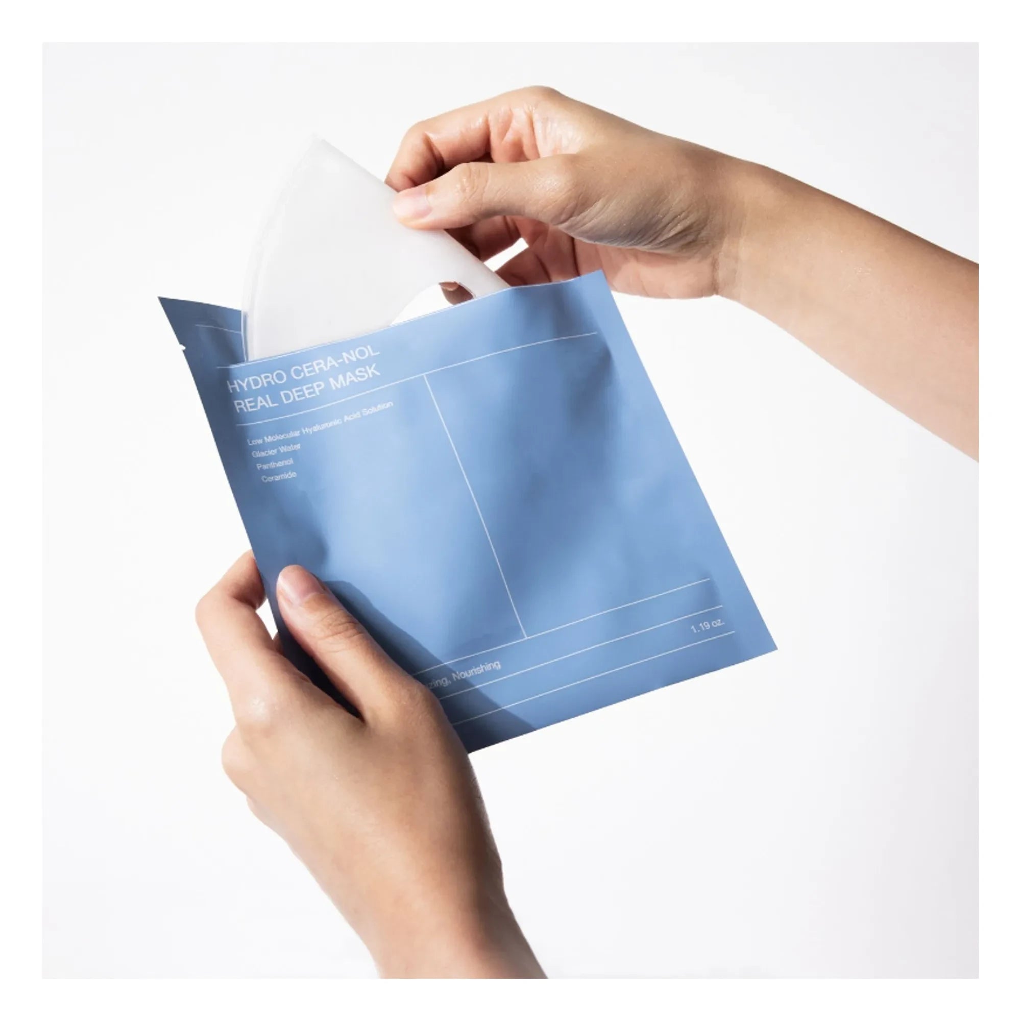 BIODANCE - Intense Moisturizing Face Mask with hyaluronic acid and ceramides